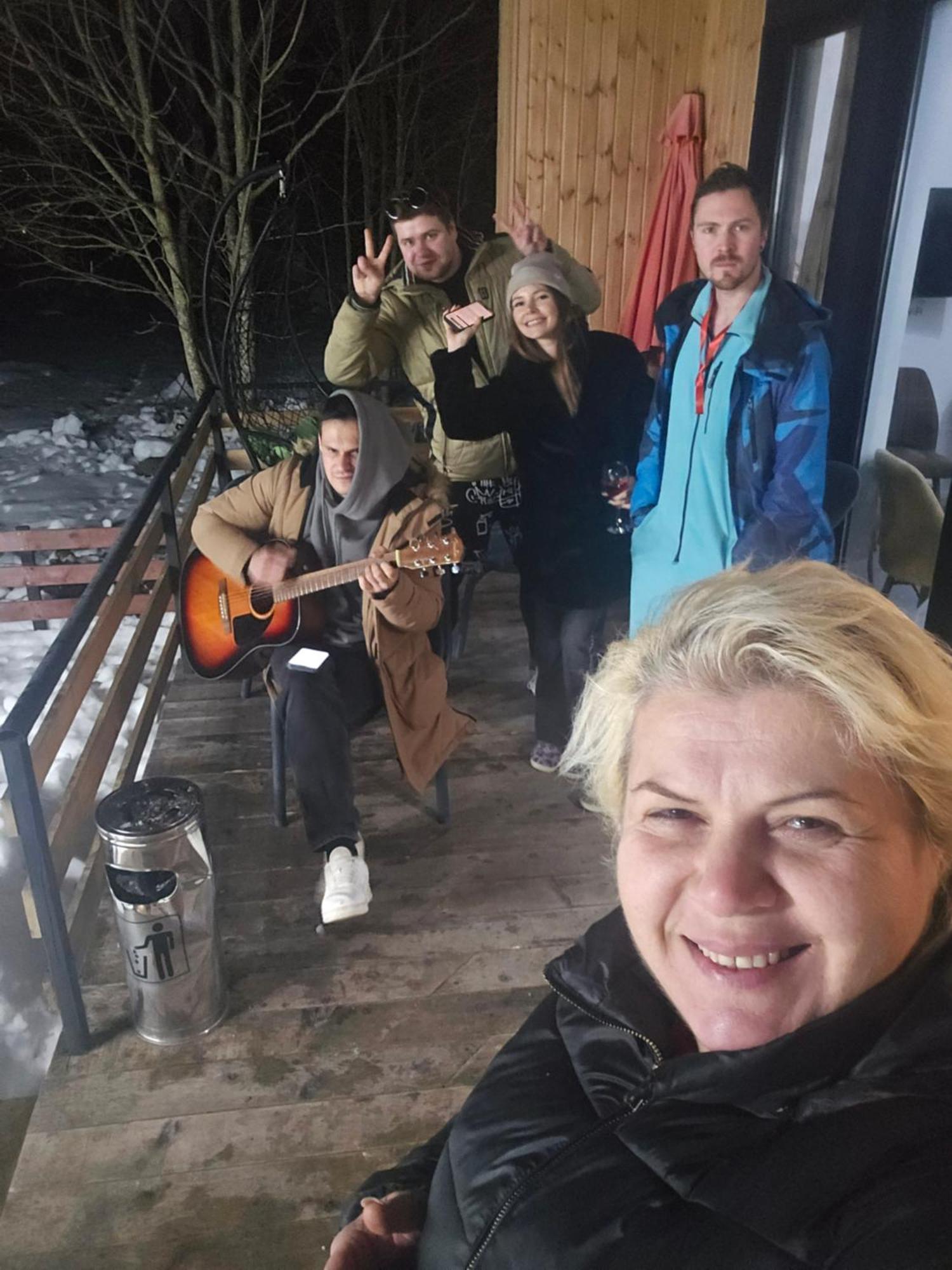 Chalet Weekend *